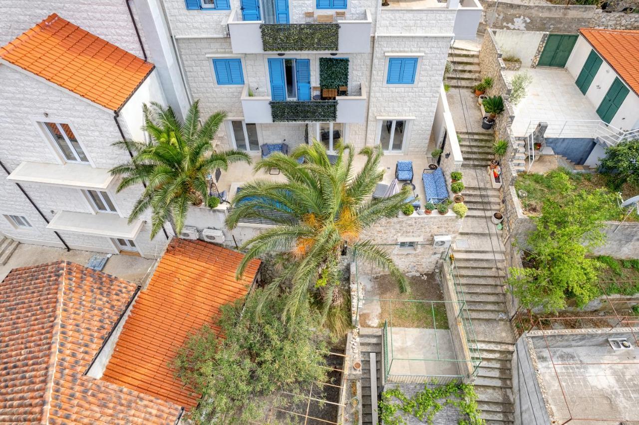Villa Capitis In The Center Hvar Town Exteriör bild